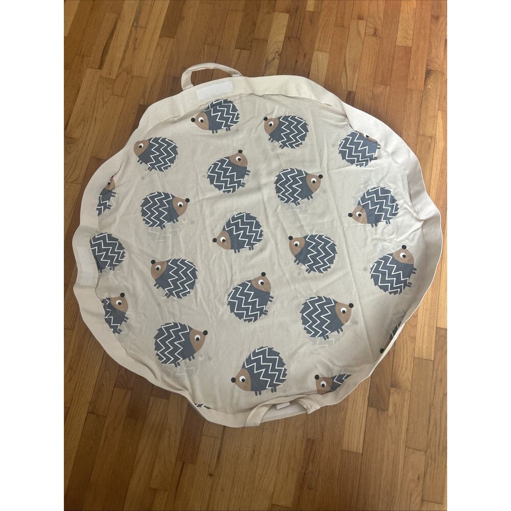 3 Sprouts Hedgehog Play Mat Bag – Large Portable Floor Activity Mat Storage